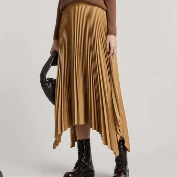 Pleated Ribbed Ade Skirt Rib Asymetrical Pleated